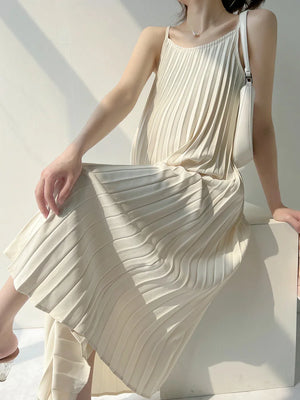 Elegant Pleated Chiffon Mid-Calf Short Sleeve Dress